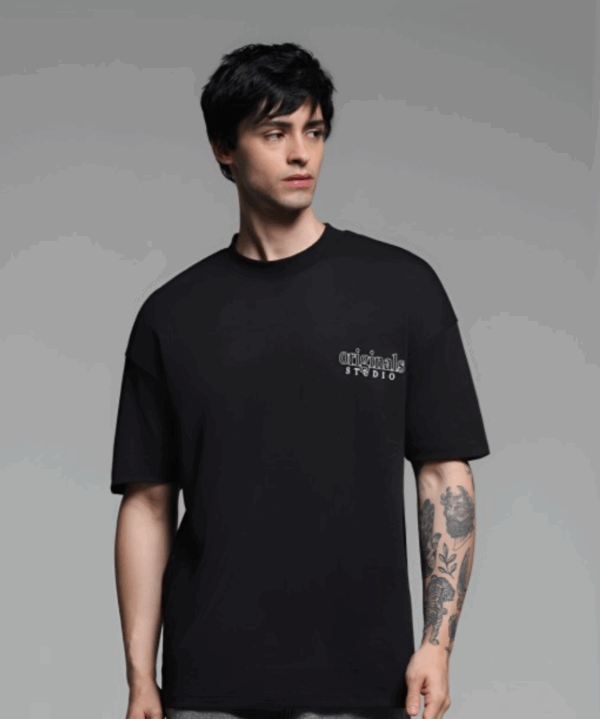 Men Abstract Printed Round Neck Cotton Oversized T-shirt - Image 3